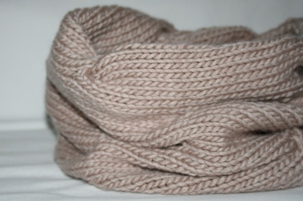 knitted cowl - julianne smith - view 9